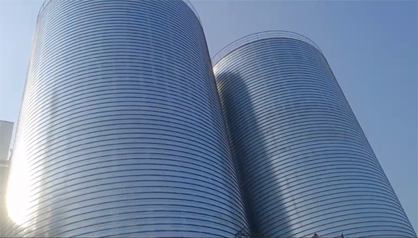 二七2座混凝土高架卷板仓